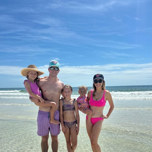 Meet your Posher, Erica - Picture 1 of 1